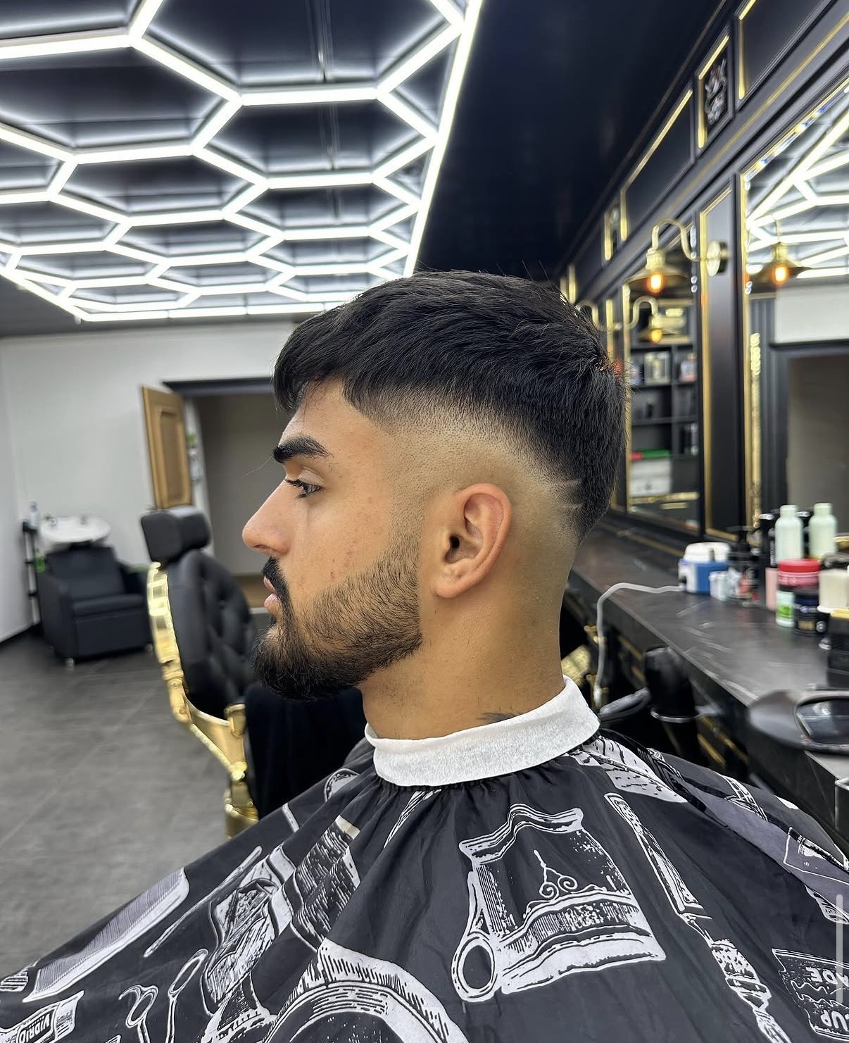 Crop Fade mit Bart